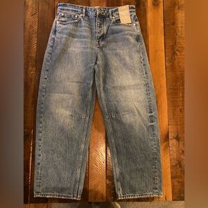 NWT! Madewell The Darted Barrel-Leg Jean size 26